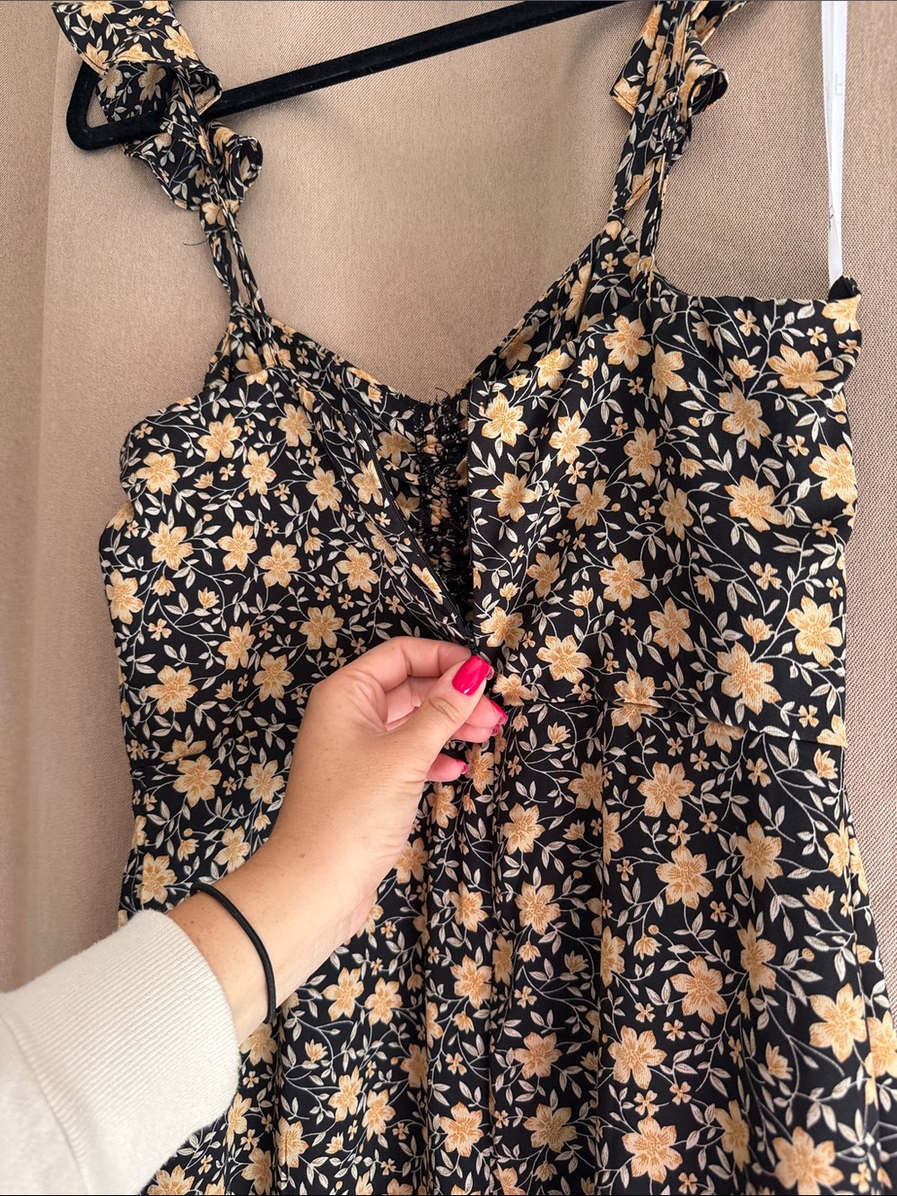 Lulu's Black Maxi Dress with Cream Floral Print - Picture 5 of 7